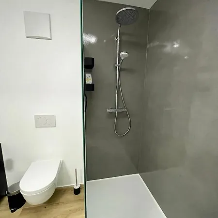 Wolfgangsee Seeblickplatzl 119 * Strobl